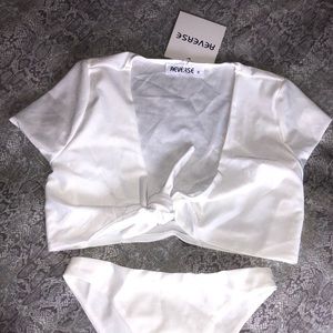 White tie front t-shirt bikini